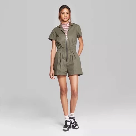 Target Size L Olive Romper w/ Pockets (NEVER WORN) - Picture 1 of 2